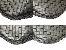Load image into Gallery viewer, BOTTEGA VENETA ボッテガヴェネタ ホーボー イントレチャート ワンショルダーバッグ 115653 メタリックゴールド 美品 中古 4c076250