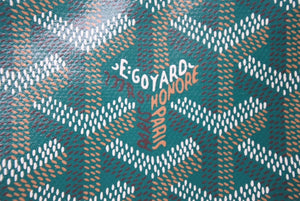 新品未使用 GOYARD ゴヤール セナ ミニ ポーチ SENAT2MINTY09CL09P レザー PVC グリーン シルバー金具 中古 4b000004