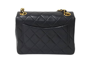 CHANEL シャネル ミニマトラッセ18 チェーンショルダーバッグ ラムスキン ブラック 1番台 中古 4b000011