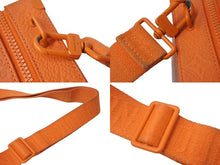 Load image into Gallery viewer, LOUIS VUITTON ルイヴィトン ハンドル ソフトトランク ショルダーバッグ M20956 トリヨンレザー オレンジ 美品 中古 4b000019