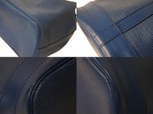 画像をギャラリービューアに読み込む, LOUIS VUITTON ルイヴィトン エピ ノエ ワンショルダーバッグ M44005 エピレザー ブルー ゴールド金具 美品 中古 4b000020