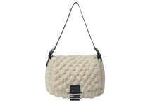 Load image into Gallery viewer, FENDI フェンディ ニットマンマバケット ワンショルダーバッグ ウール レザー ホワイト ブラック シルバー金具 美品 中古 4b000027