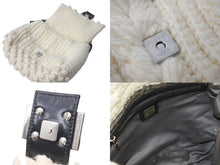 Load image into Gallery viewer, FENDI フェンディ ニットマンマバケット ワンショルダーバッグ ウール レザー ホワイト ブラック シルバー金具 美品 中古 4b000027