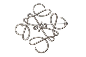 極美品 LOEWE ロエベ アナグラム ブローチ メタル ゴールド アクセサリー ロゴ 111.25.020 中古 4b000036