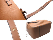 Load image into Gallery viewer, LOEWE ロエベ ハンモックバッグ スモール ２WAY ハンドバッグ ブラウン ソフトグレインカーフ 0691910 ショルダーバッグ 美品 中古 4b000091