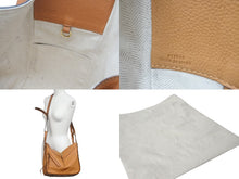 Load image into Gallery viewer, LOEWE ロエベ ハンモックバッグ スモール ２WAY ハンドバッグ ブラウン ソフトグレインカーフ 0691910 ショルダーバッグ 美品 中古 4b000091
