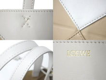 Load image into Gallery viewer, LOEWE ロエベ PUZZLE TOTE MINI パズルフォルドトート ミニ トートバッグ A657V25X01 カーフレザー ベージュ ホワイト 美品 中古 4b000113