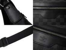 Load image into Gallery viewer, 極美品 LOUIS VUITTON ルイヴィトン ダニエルGM ショルダーバック N58033 ダミエグラフィット シルバー金具 ブラック 中古 4b000121