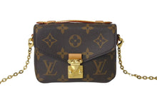 Load image into Gallery viewer, 極美品 LOUIS VUITTON ルイヴィトン マイクロメティス ショルダーバッグ M81267 モノグラムキャンバス ブラウン 中古 4b000135