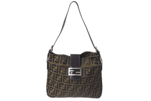 FENDI フェンディ ズッカ柄 マンマバケット ワンショルダーバッグ ブラウン キャンバス レザー シルバー金具 ロゴ 鞄 美品 中古 4b000146