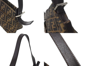 FENDI フェンディ ズッカ柄 マンマバケット ワンショルダーバッグ ブラウン キャンバス レザー シルバー金具 ロゴ 鞄 良品 中古 4b000147