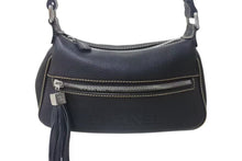 Load image into Gallery viewer, CHANEL シャネル ワンショルダーバッグ 8番台 フリンジ タッセル ココマーク ロゴ エンボス レザー ブラック シルバー金具 美品 中古 4b000149