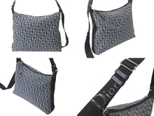 Load image into Gallery viewer, Christian Dior クリスチャンディオール トロッター柄 ショルダーバッグ ネイビー キャンバス 美品 中古 4b000167