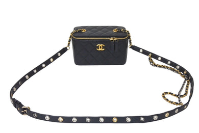 極美品 CHANEL シャネル バニティ ショルダーバッグ 31番台 ココマーク ラムスキン キルティング ブラック ゴールド金具 中古 4b000185