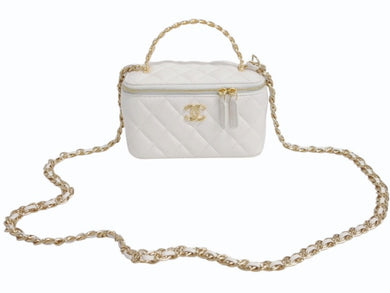 極美品 CHANEL シャネル マトラッセ ミニ バニティ チェーンショルダーバッグ 2WAY ココマーク ホワイト ランダム番台 中古 4b000200