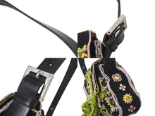 画像をギャラリービューアに読み込む, FENDI フェンディ ビーズ刺繍 マンマバケット ハンドバッグ ブラック マルチカラー キャンバス ビーズ レザー ワンショルダー 26424 美品 中古 4b000285
