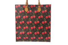Load image into Gallery viewer, 極美品 LOUIS VUITTON ルイヴィトン モノグラム チェリー サックプラ トートバッグ ブラウン M95010 村上隆 2005年春夏 中古 4b000288
