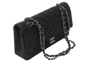 極美品 CHANEL シャネル マトラッセ25 チェーンショルダーバッグ ココマーク 19番台 キャビアスキン ブラック シルバー金具 中古 4b000297