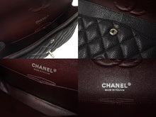 Load image into Gallery viewer, 極美品 CHANEL シャネル マトラッセ25 チェーンショルダーバッグ ココマーク 19番台 キャビアスキン ブラック シルバー金具 中古 4b000297