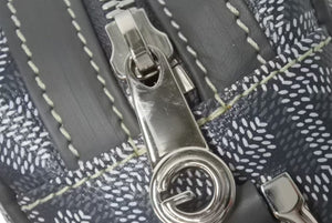 極美品 GOYARD ゴヤール カップヴェールPM ショルダーバッグ グレー PVC レザー シルバー金具 中古 4b000302