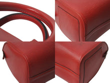 Load image into Gallery viewer, LOUIS VUITTON ルイヴィトン スピーディ 25 エピ レザー ミニ ボストンバッグ ハンドバッグ カスティリアンレッド M43017 美品 中古 4b000314