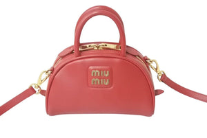 極美品 MIUMIU ミュウミュウ アルカディア 2wayバッグ ハンドバッグ ショルダーバッグ 5BP085 レザー レッド ゴールド金具 中古 4b000317