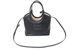極美品 MIUMIU ミュウミュウ アイビー ハンドバッグ ショルダーバッグ 2WAY 5BA284 レザー ブラック ゴールド金具 中古 4b000322
