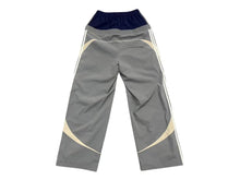 Load image into Gallery viewer, BALENCIAGA バレンシアガ 24AW レイヤード カットアップ トラックロングパンツ サイズM グレー ネイビー 808909 美品 中古 4b000335