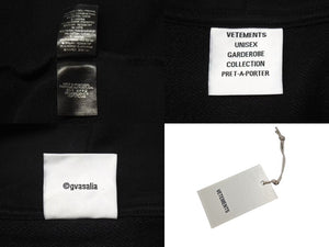 極美品 VETEMENTS ヴェトモン 25SS VETEMENTS.COM FITTED ジップアップ フーディ― ブラック コットン パーカー ロゴ ua66hd830b サイズXL 中古 4b000336