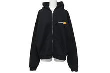 Load image into Gallery viewer, 極美品 VETEMENTS ヴェトモン 25SS VETEMENTS.COM FITTED ジップアップ フーディ― ブラック コットン パーカー ロゴ ua66hd830b サイズXL 中古 4b000336