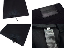 Load image into Gallery viewer, BALENCIAGA バレンシアガ 24SS GARDEROBE BOOT CUT ワードローブ ブーツカット デニムパンツ 773760 ブラック サイズ34 美品 中古 4b000338