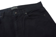 Load image into Gallery viewer, BALENCIAGA バレンシアガ 24SS GARDEROBE BOOT CUT ワードローブ ブーツカット デニムパンツ 773760 ブラック サイズ34 美品 中古 4b000338