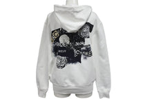 Load image into Gallery viewer, 新品未使用 CHANEL シャネル カメリア ジップアップパーカー P63299K48933 サイズXS ココマーク スパンコール ホワイト 中古 4b000354