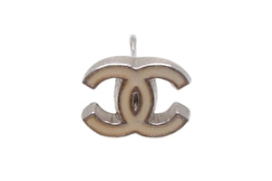 CHANEL シャネル ココマーク ピアス 重量約1.7g 04P アイボリー シルバー メタル ヴィンテージ 両耳用 美品 中古 4b000397