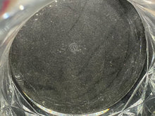 Load image into Gallery viewer, 新品未使用 BACCARAT バカラ セリーヌ ベース 花瓶 ラージサイズ クリスタル 2600165 コレクション 中古 4b000403