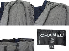 Load image into Gallery viewer, 新品未使用 CHANEL シャネル ナイロンジャケット アンサンブル P57416V43354 サイズ38 リバーシブル ココマーク ネイビー グレー 中古 4b000419