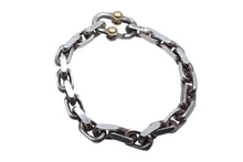 Load image into Gallery viewer, TIFFANY&amp;Co. ティファニー メイカーズ ワイドチェーン ブレスレット ラージ 重量約54.9g 全長約22cm 18KYG シルバー925 美品 中古 4b000423