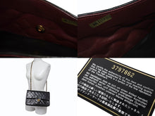 Load image into Gallery viewer, CHANEL シャネル マトラッセ25 Wフラップ Wチェーンショルダーバッグ 3番台 ラムスキン ココマーク ブラック 美品 中古 4b004328