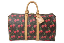 Load image into Gallery viewer, 極美品 LOUIS VUITTON ルイヴィトン キーポル 45 モノグラムチェリー 村上隆 ボストンバッグ ハンドバッグ レッド M95011 中古 4b000448
