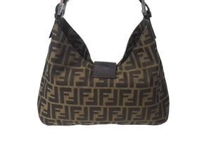 極美品 FENDI フェンディ マンマバケット ワンショルダーバッグ 265690 ズッカ柄 キャンバス レザー シルバー金具 中古 4b000452