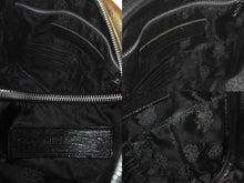 Load image into Gallery viewer, CHROME HEARTS クロムハーツ TAKA タカ ショルダーバッグ セメタリークロスパッチ 5パッチ カモフラ柄 パーソナルオーダー 美品 中古 4b000465