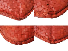 Load image into Gallery viewer, BOTTEGA VENETA ボッテガヴェネタ イントレチャート ホーボー ワンショルダーバッグ 115653 レザー レッド 美品 中古 4b000470