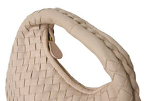 Load image into Gallery viewer, 極美品 BOTTEGAVENETA ボッテガヴェネタ イントレチャート ホーボー ミニ ハンドバッグ 189227 レザー ピンク ゴールド金具 中古 4b000479