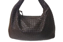 Load image into Gallery viewer, BOTTEGA VENETA ボッテガヴェネタ イントレチャート ホーボー ワンショルダーバッグ 115653 レザー ブラウン 美品 中古 4b000504