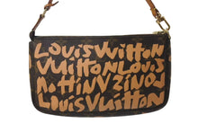 画像をギャラリービューアに読み込む, LOUIS VUITTON ルイヴィトン ポシェットアクセソワ―ル ポーチ M92193 モノグラム グラフィティ ブラウン PVC 美品 中古 4b000511