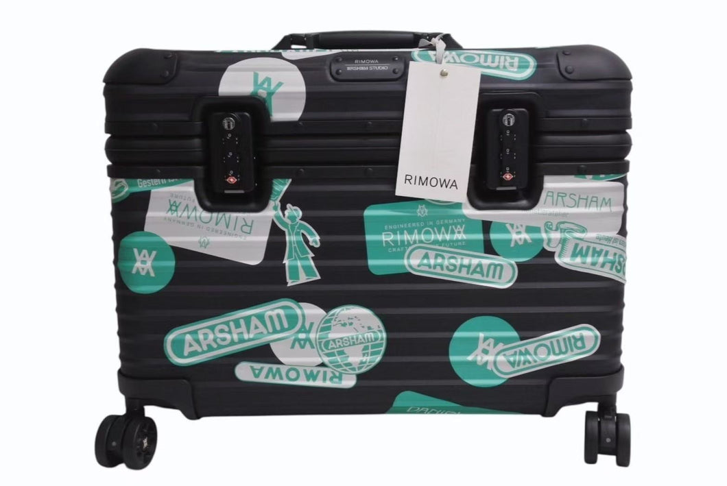 新品未使用 RIMOWA リモワ × Daniel Arsham ダニエルアーシャム イローデッドターンテーブル パイロットケース 9259007492 中古 4b000607