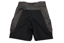 Load image into Gallery viewer, LOUIS VUITTON ルイヴィトン 2054パテッドショーツ 22SS グラフィックモノグラム RM221M I67 HMP05W ブラック サイズS 美品 中古 4b000621