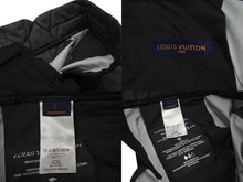 Load image into Gallery viewer, LOUIS VUITTON ルイヴィトン 2054パテッドショーツ 22SS グラフィックモノグラム RM221M I67 HMP05W ブラック サイズS 美品 中古 4b000621