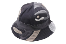 Load image into Gallery viewer, 新品同様 LOUIS VUITTON ルイヴィトン バケットハット LV ポートレート ハット M7186M グレー ホワイト ブラックメタル金具 中古 4b000626