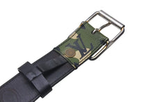 Load image into Gallery viewer, LOUIS VUITTON ルイヴィトン ベルト サンチュール モノグラモフラージュ 村上隆 サイズ90 M9646U ゴールド金具 美品 中古 4b000627